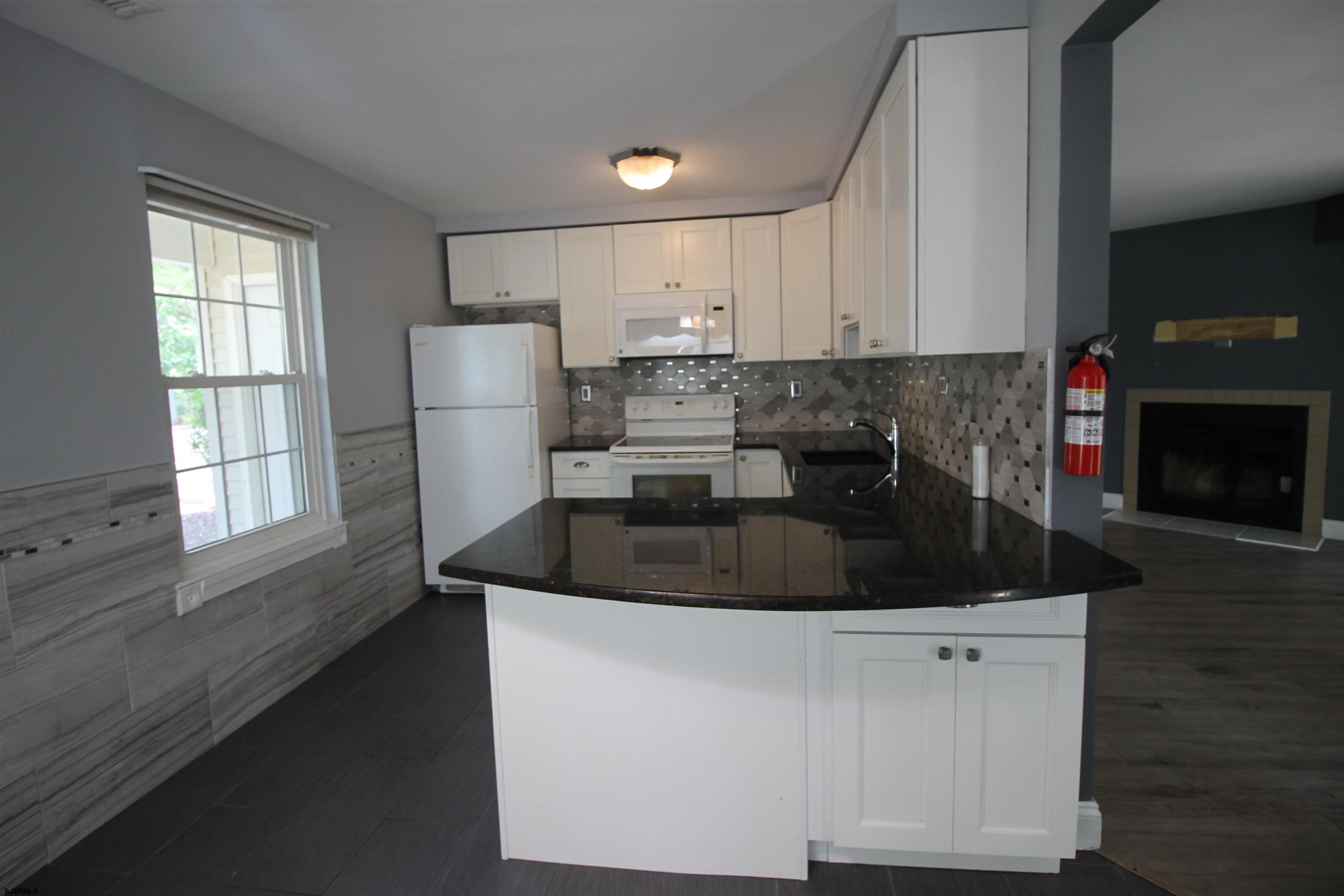 17 Waterview Drive, Unit 17 Galloway Township, NJ 08205 - Photo 6 of 35