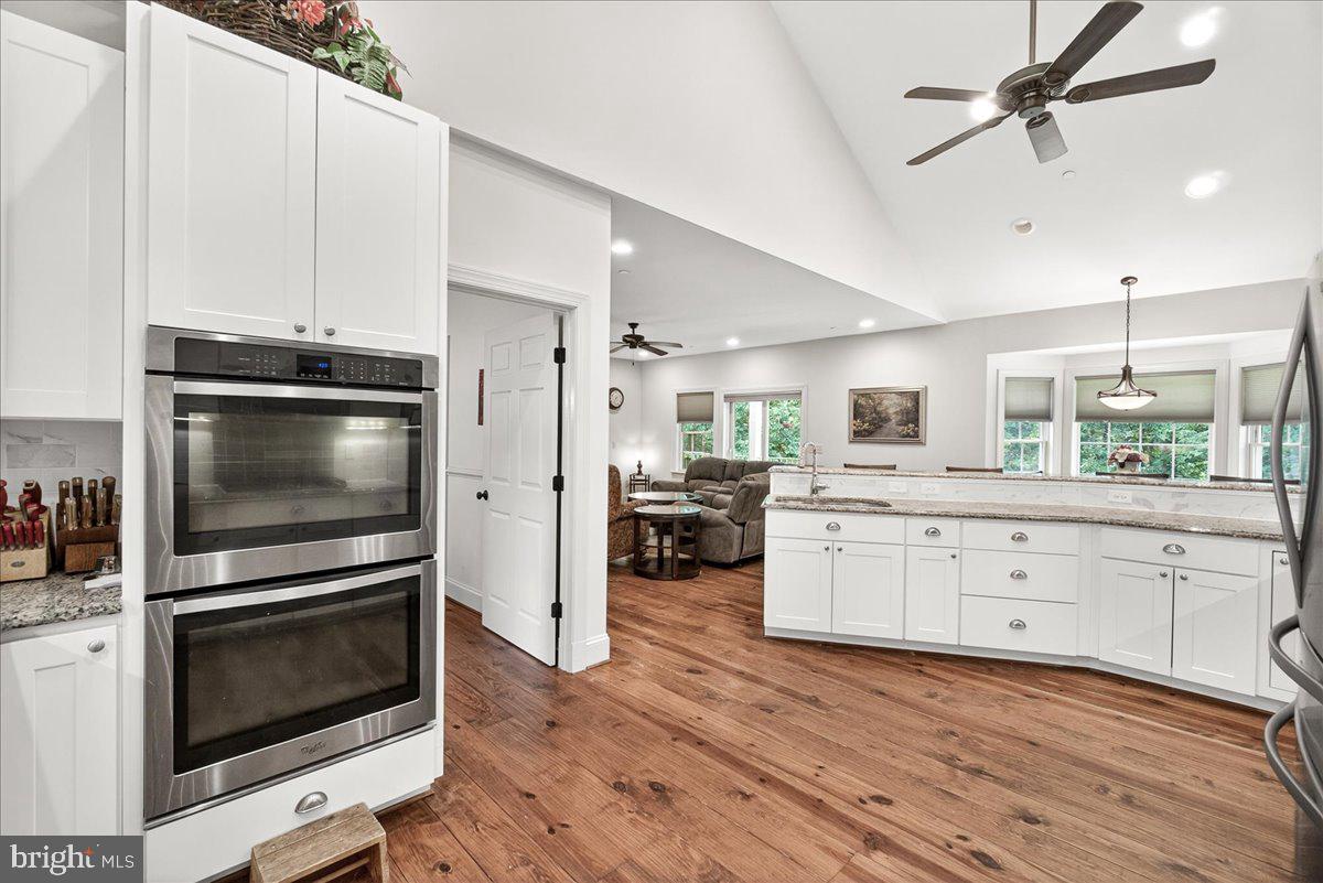 2516 Daisy Road Woodbine, MD 21797 - Photo 14 of 78 Modern kitchen with elegant finishes.