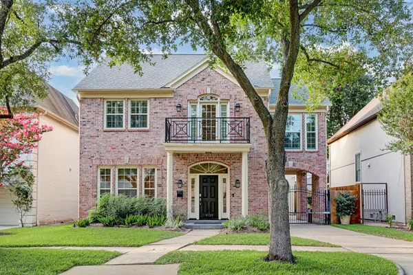 $7,900 | 4120 University Boulevard, Houston, TX 77005