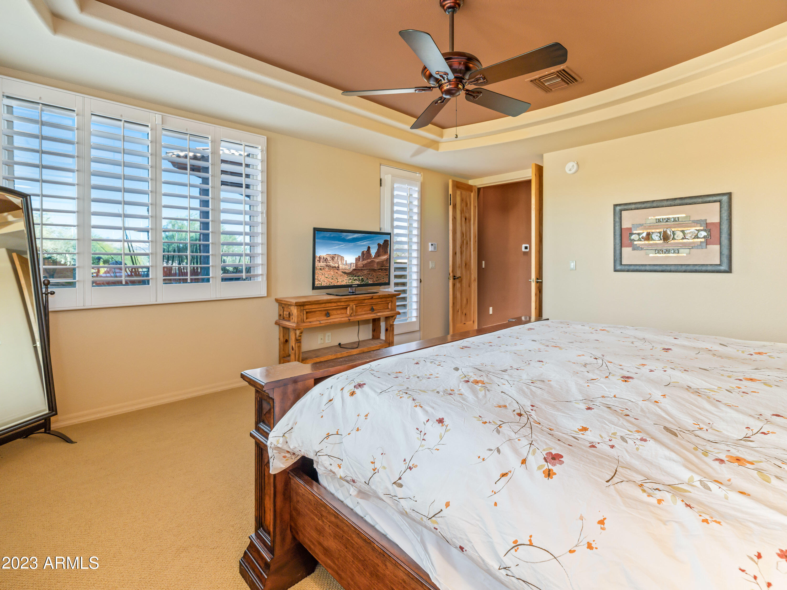 18424 Cobre Way Rio Verde, AZ 85263 - Photo 17 of 40 Master with plantation shutters