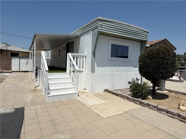 $79,999 | 17455 Marygold Avenue, Unit 5, Bloomington, CA 92316