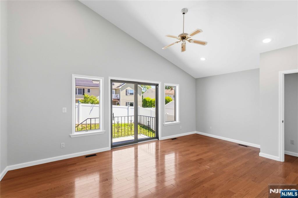131 Haase Avenue Paramus, NJ 07652 - Photo 17 of 50