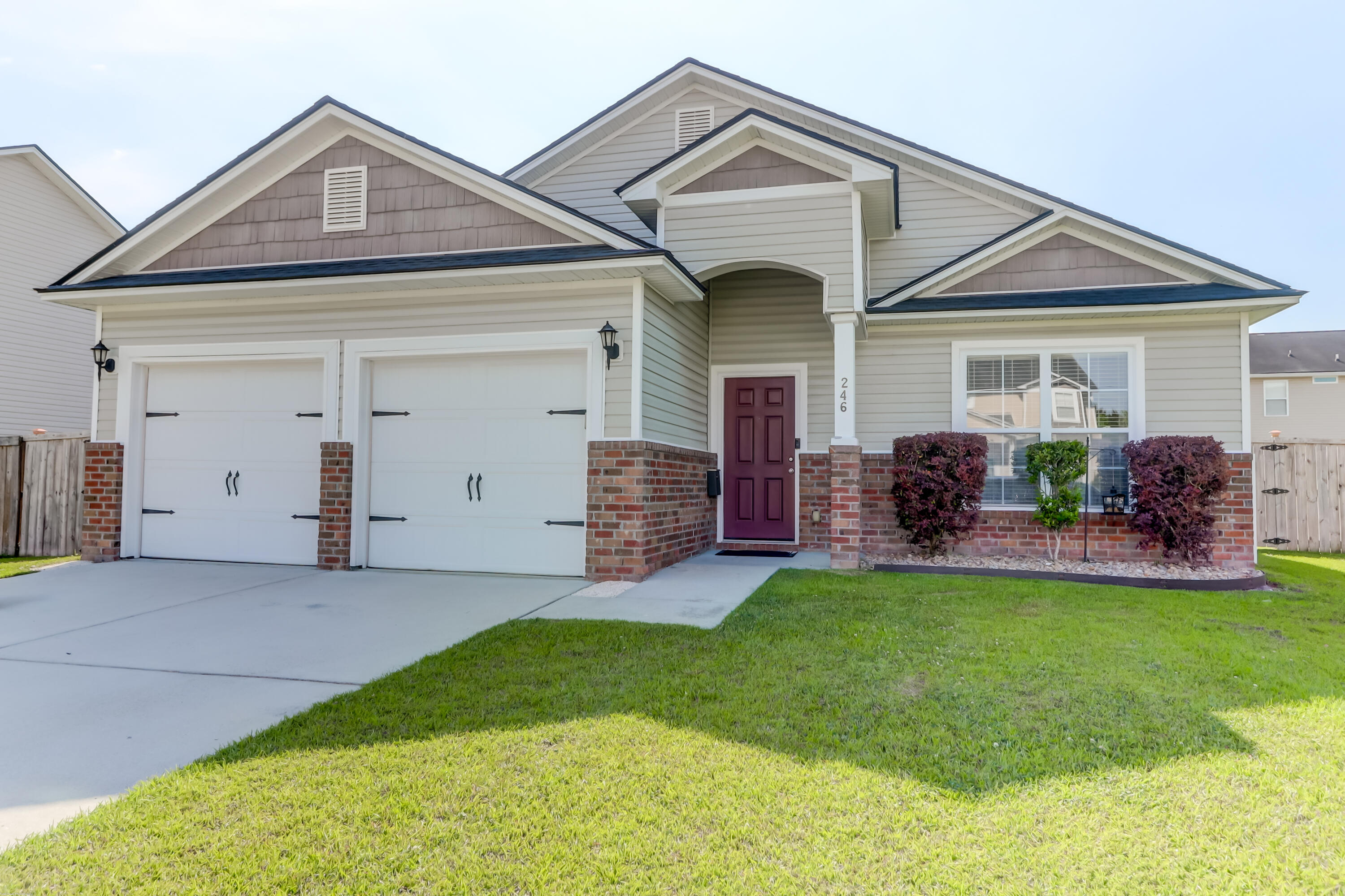 246 Meadowwood (51)