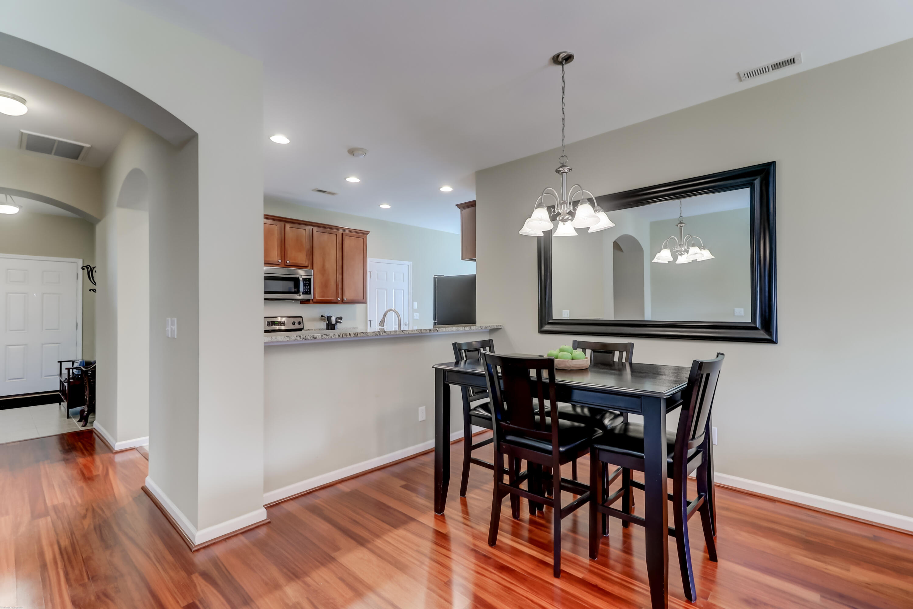 246 Meadow Wood Road Summerville, SC 29486 - Photo 11 of 35 246 Meadowwood (18)