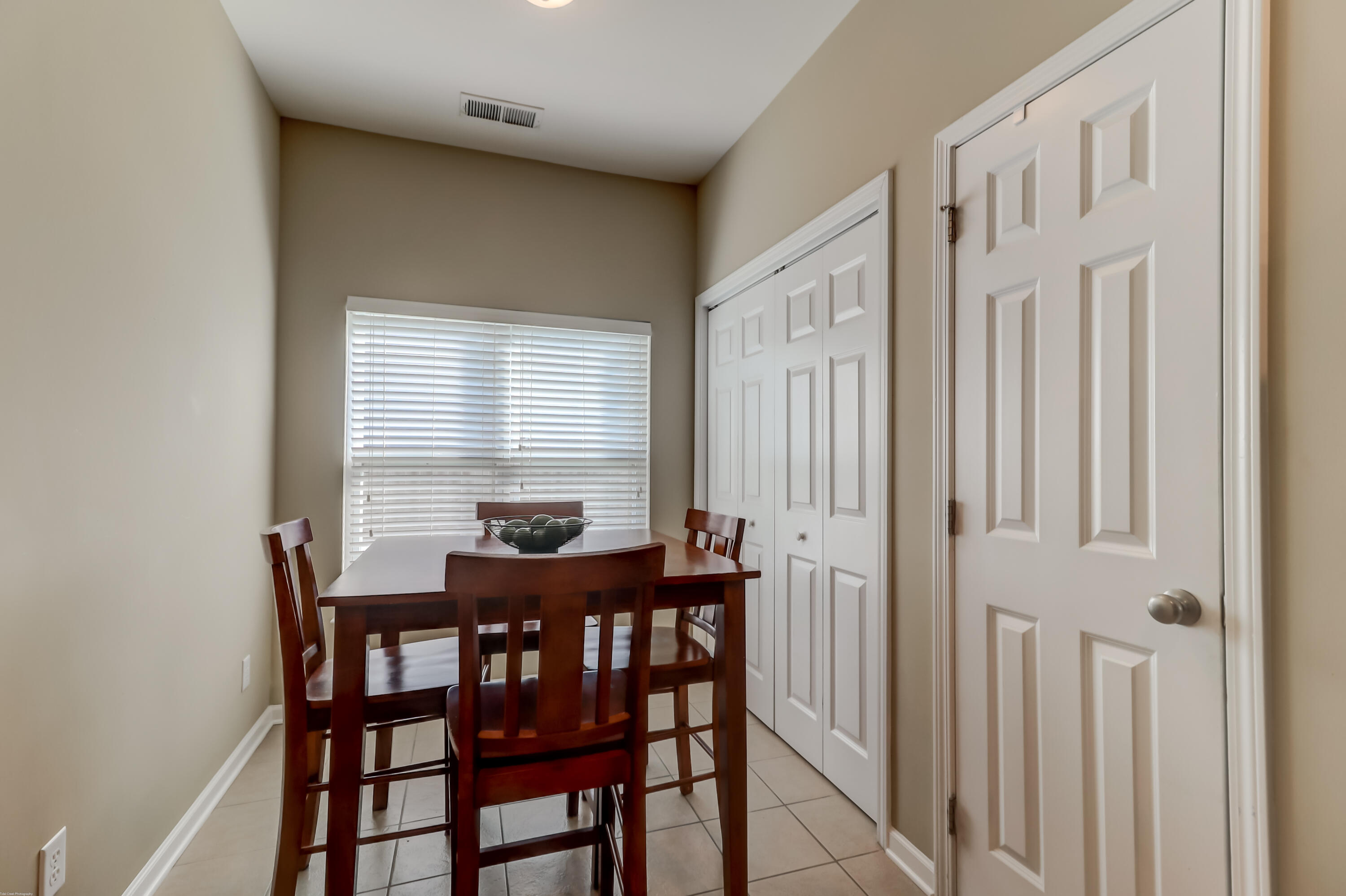 246 Meadowwood (14)
