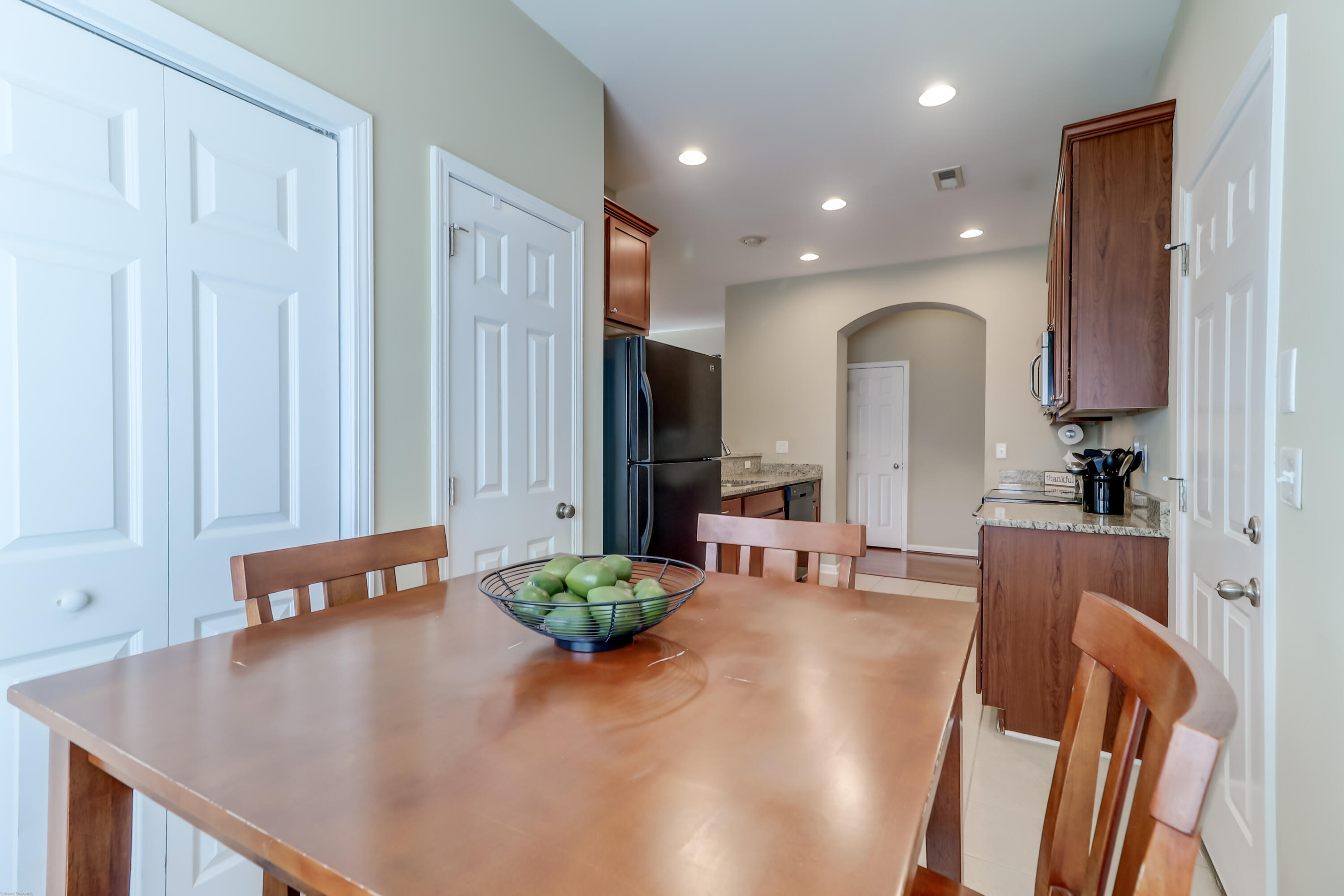 246 Meadowwood (15)
