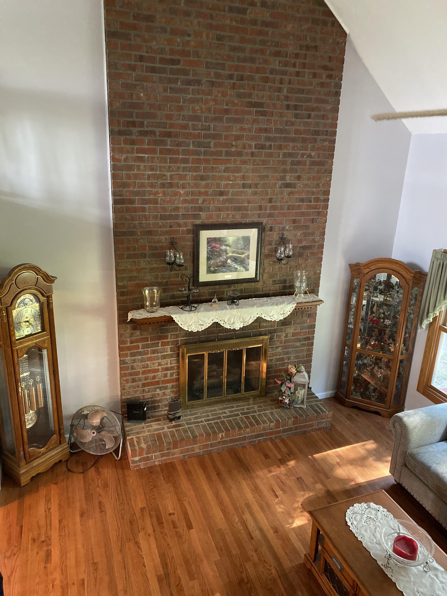186 North Leath Road Portland, TN 37148 - Photo 2 of 4 a view of a livingroom with furniture and a fireplace