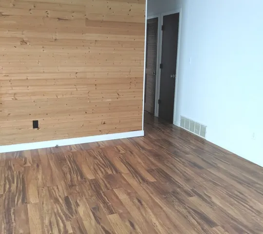 $1,400 | 423 Grand Boulevard, Unit 423, Wauconda, IL 60084