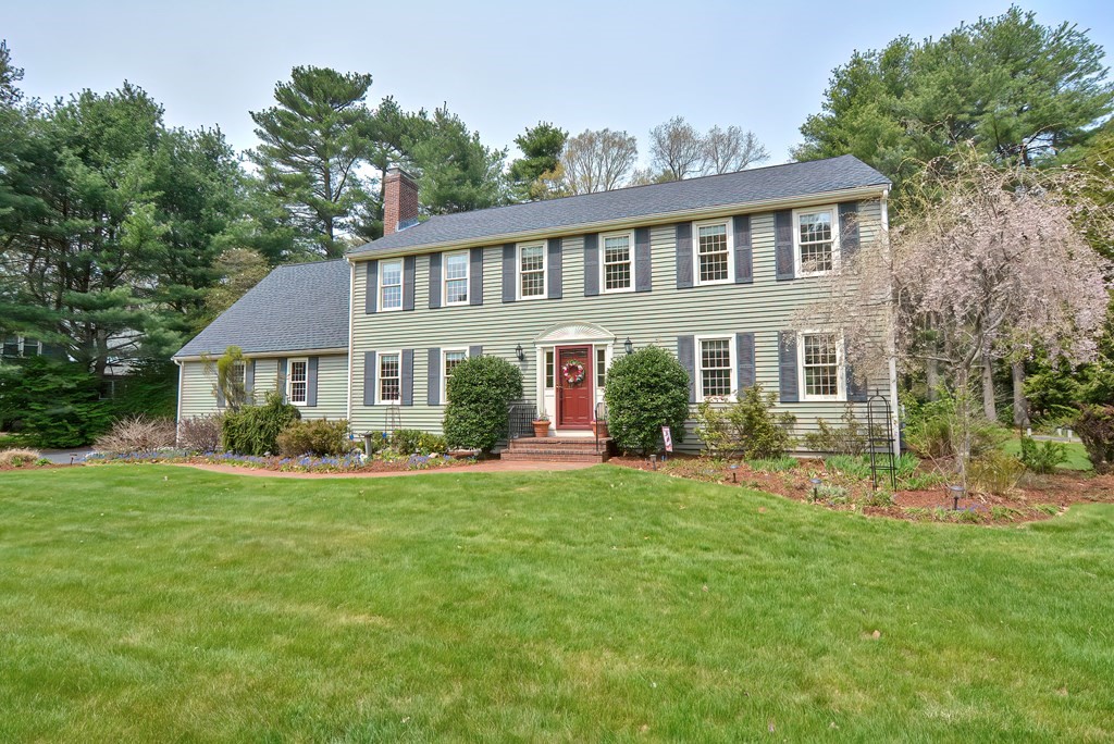 27 Birch Tree Road Foxboro, MA 02035 - Photo 1 of 42 Gallery Image 1