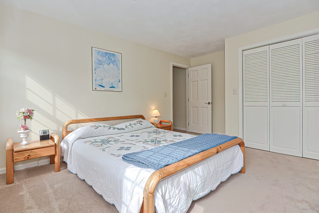 27 Birch Tree Road Foxboro, MA 02035 - Photo 24 of 42 Gallery Image 24