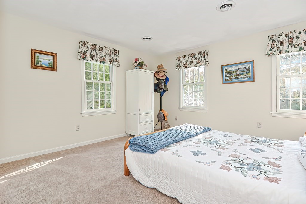 27 Birch Tree Road Foxboro, MA 02035 - Photo 25 of 42 Gallery Image 25