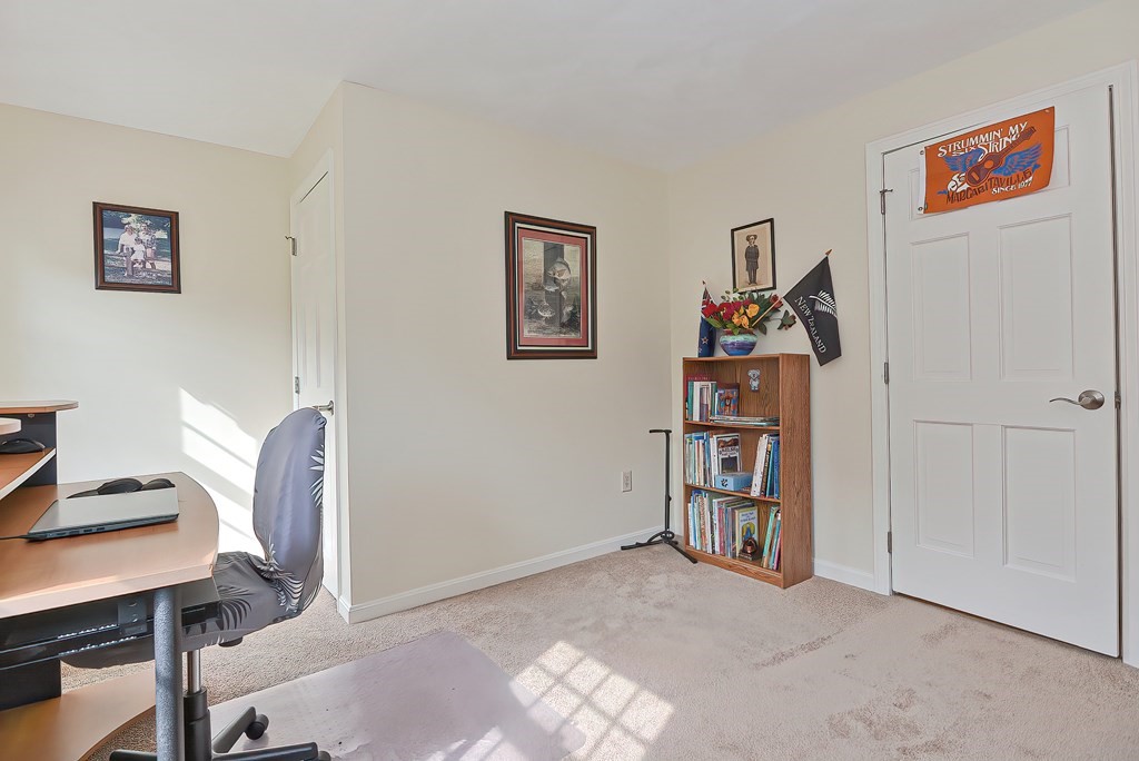 27 Birch Tree Road Foxboro, MA 02035 - Photo 27 of 42 Gallery Image 27