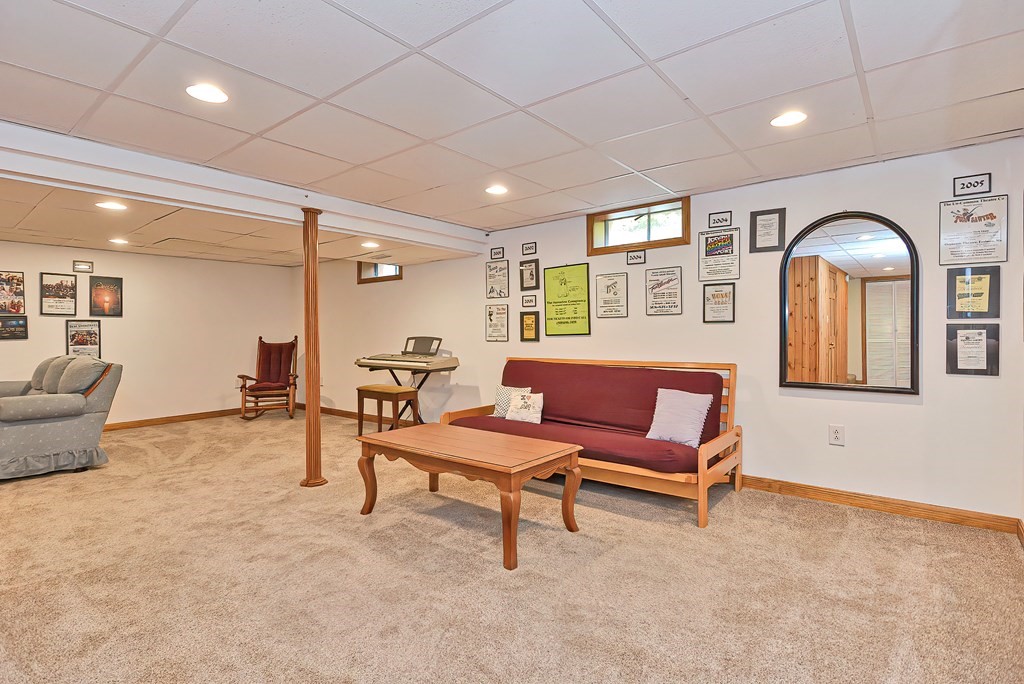 27 Birch Tree Road Foxboro, MA 02035 - Photo 34 of 42 Gallery Image 34