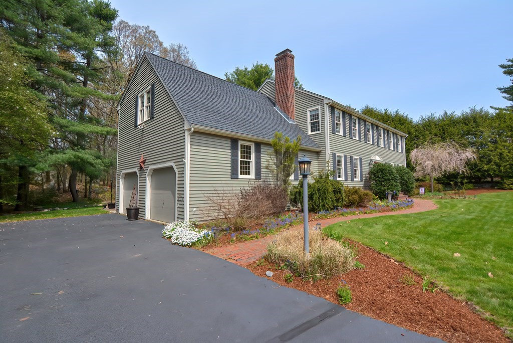 27 Birch Tree Road Foxboro, MA 02035 - Photo 36 of 42 Gallery Image 36