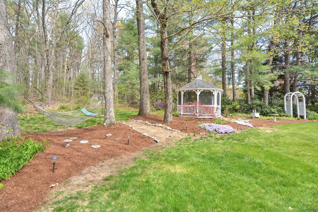 27 Birch Tree Road Foxboro, MA 02035 - Photo 40 of 42 Gallery Image 40