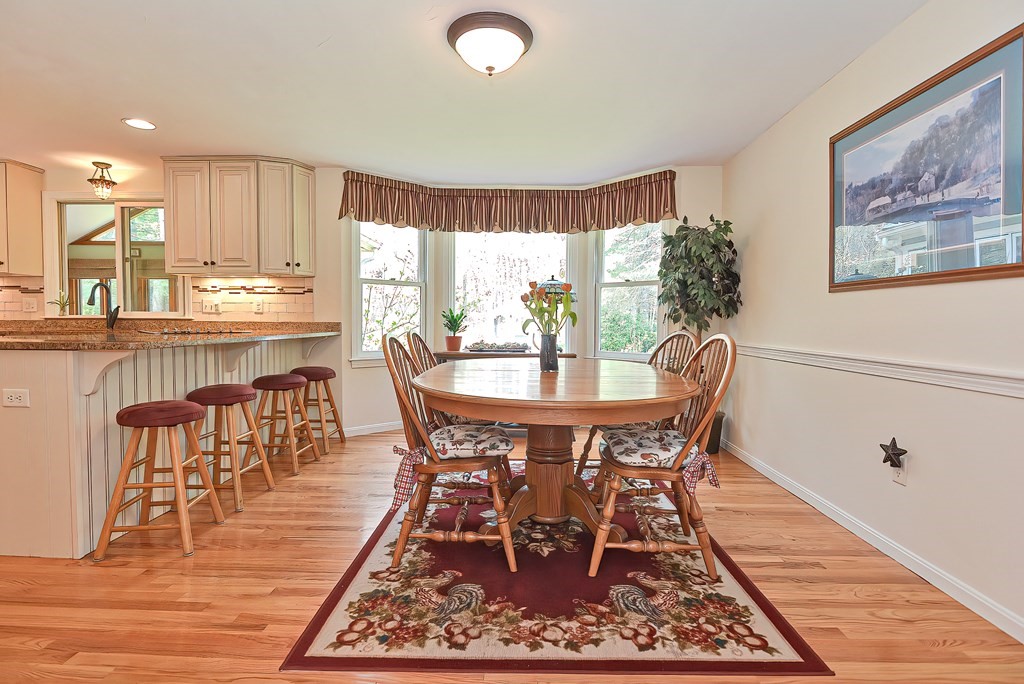 27 Birch Tree Road Foxboro, MA 02035 - Photo 7 of 42 Gallery Image 7