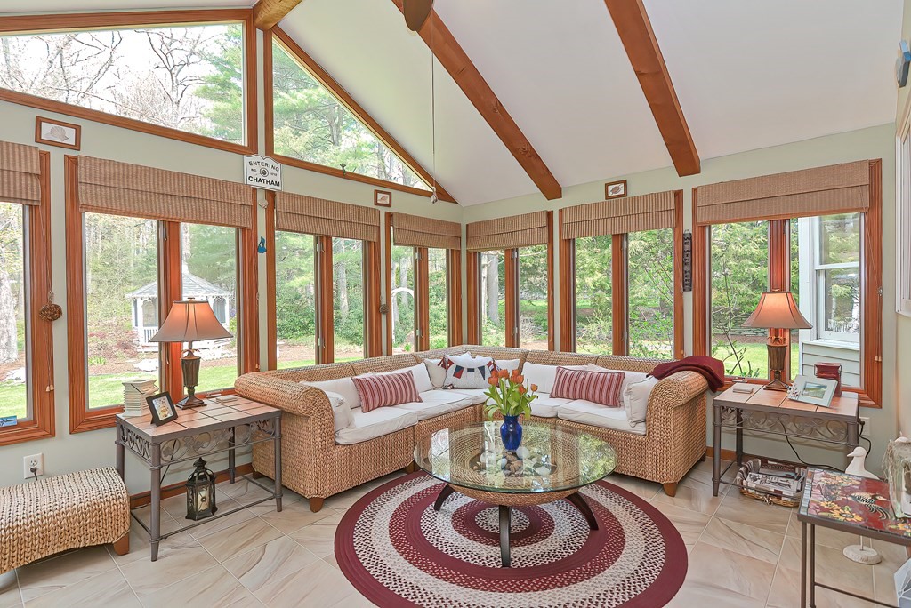 27 Birch Tree Road Foxboro, MA 02035 - Photo 9 of 42 Gallery Image 9