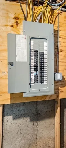 $899,000 | 4 Puritan Road, Wenham, MA 01984