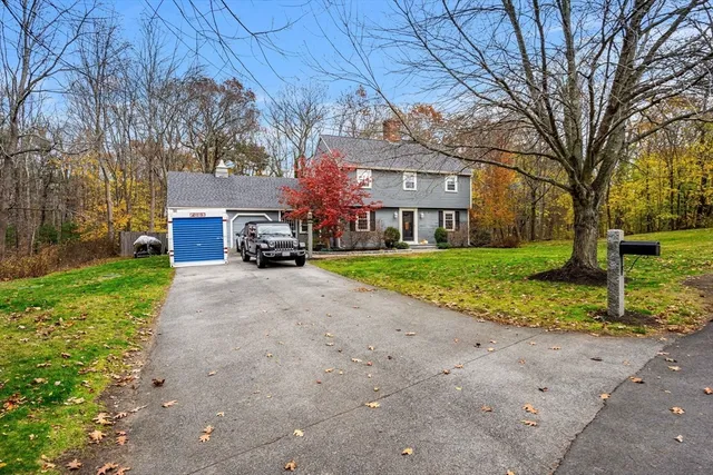 $850,000 | 4 Puritan Road, Wenham, MA 01984