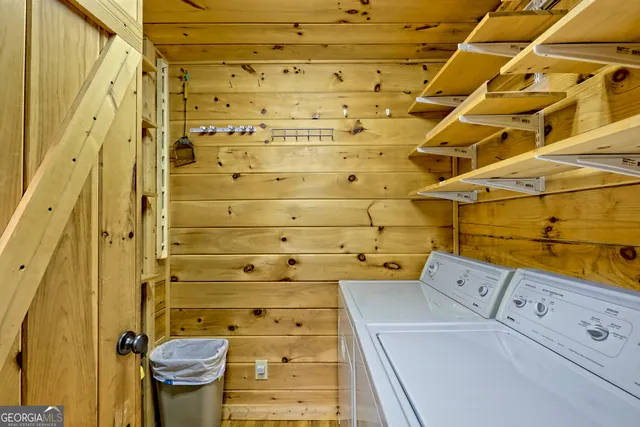 $850,000 | 620 Falling Creek Trail, Clayton, GA 30525