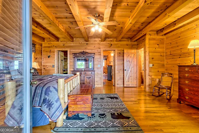 $850,000 | 620 Falling Creek Trail, Clayton, GA 30525