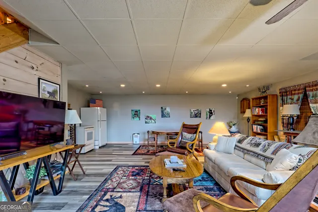 $850,000 | 620 Falling Creek Trail, Clayton, GA 30525