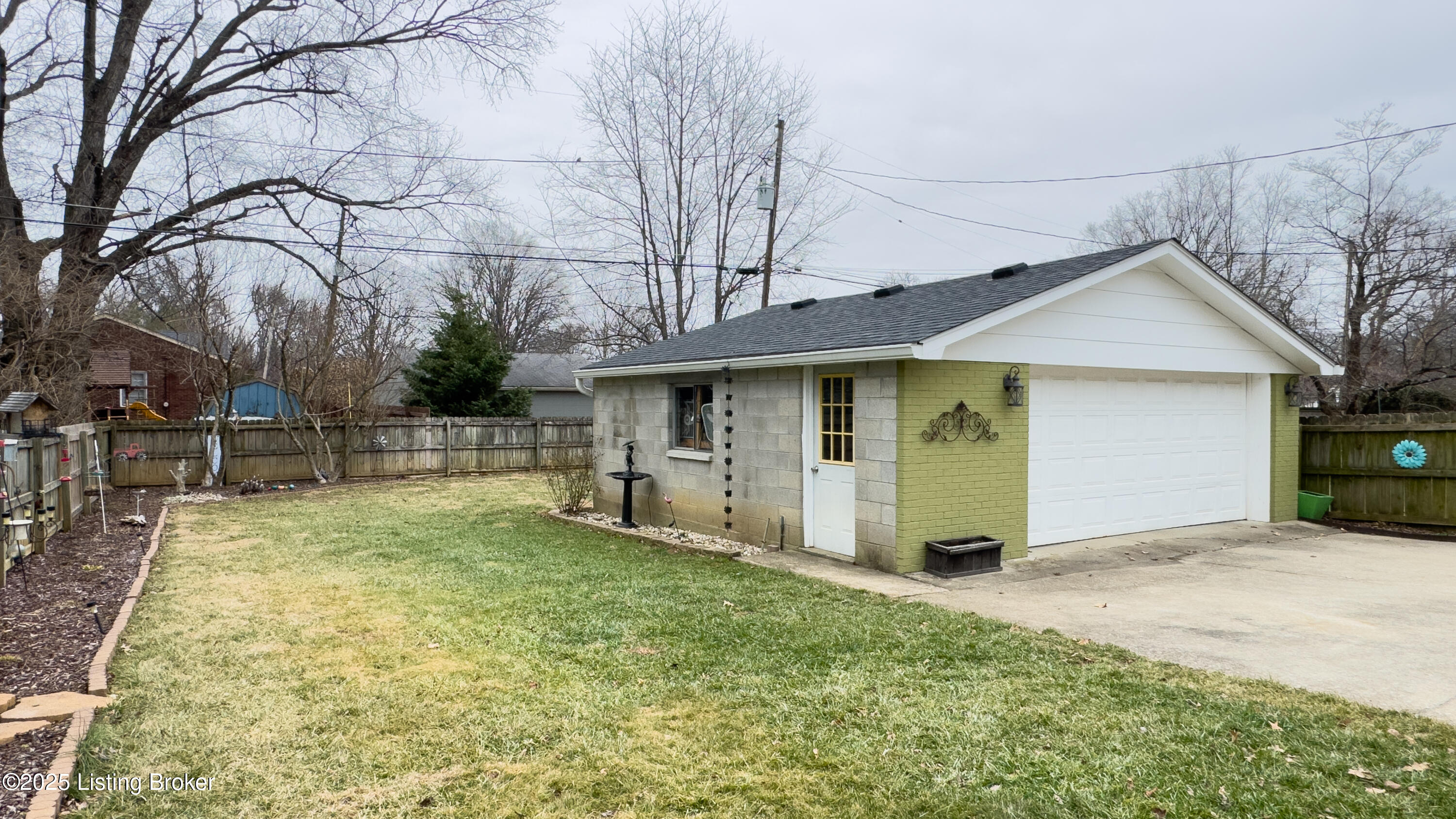 305 Merriman Road Louisville, KY 40207 - Photo 41 of 48 305 Merriman Rd-41