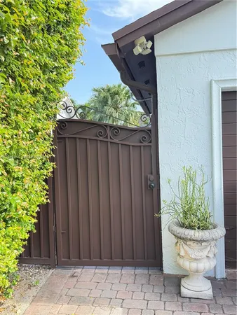 $1,000 | 14203 Southwest 153rd Terrace, Unit A, Miami, FL 33177