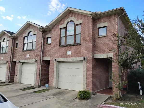 $180,000 | 5941 South Loop E Freeway, Unit 104, Houston, TX 77033