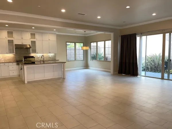 $2,350,000 | 61 Bloomington, Irvine, CA 92620