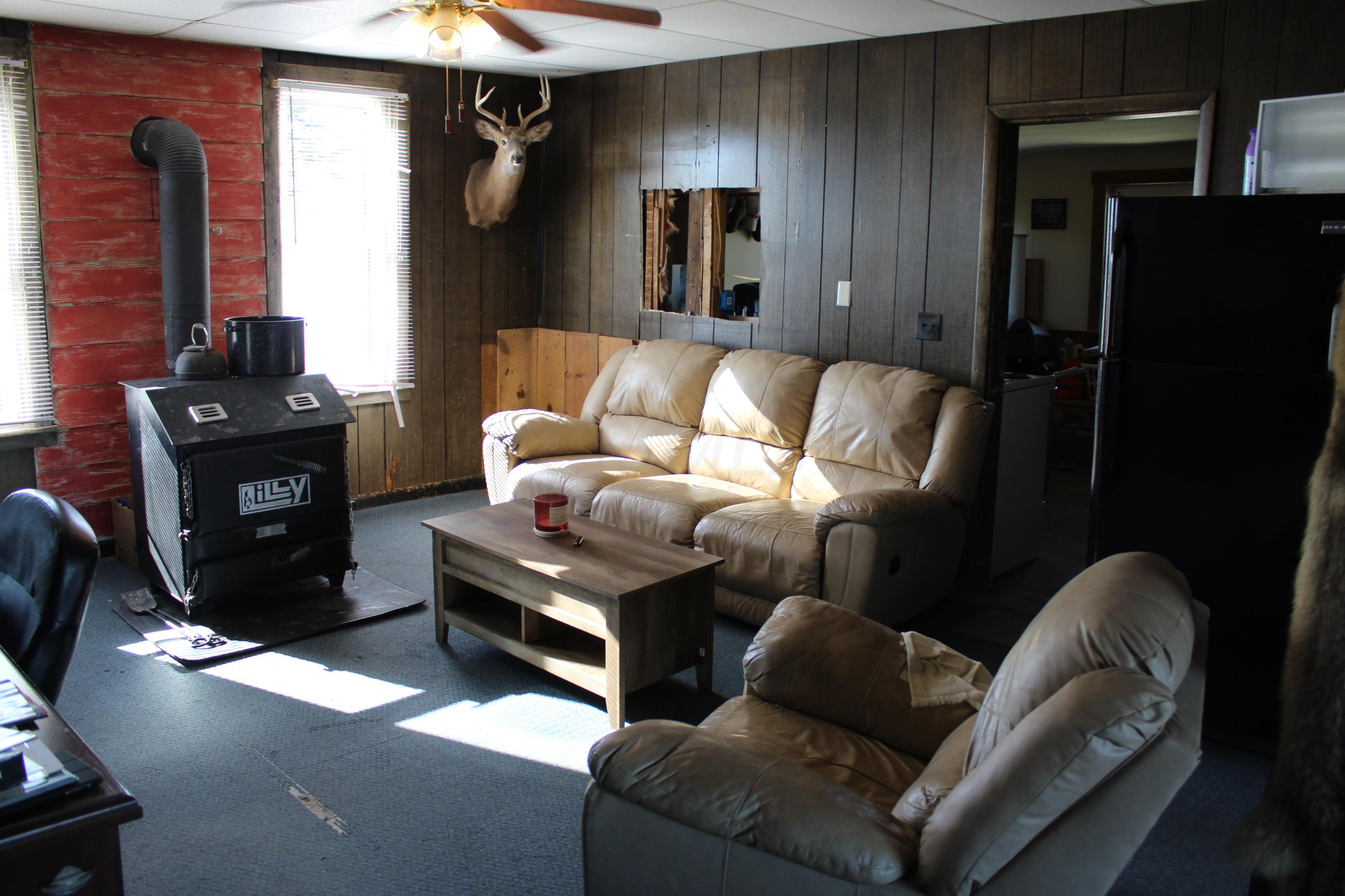 1560 Prospect-Mt Vernon Road West Prospect, OH 43342 - Photo 3 of 20