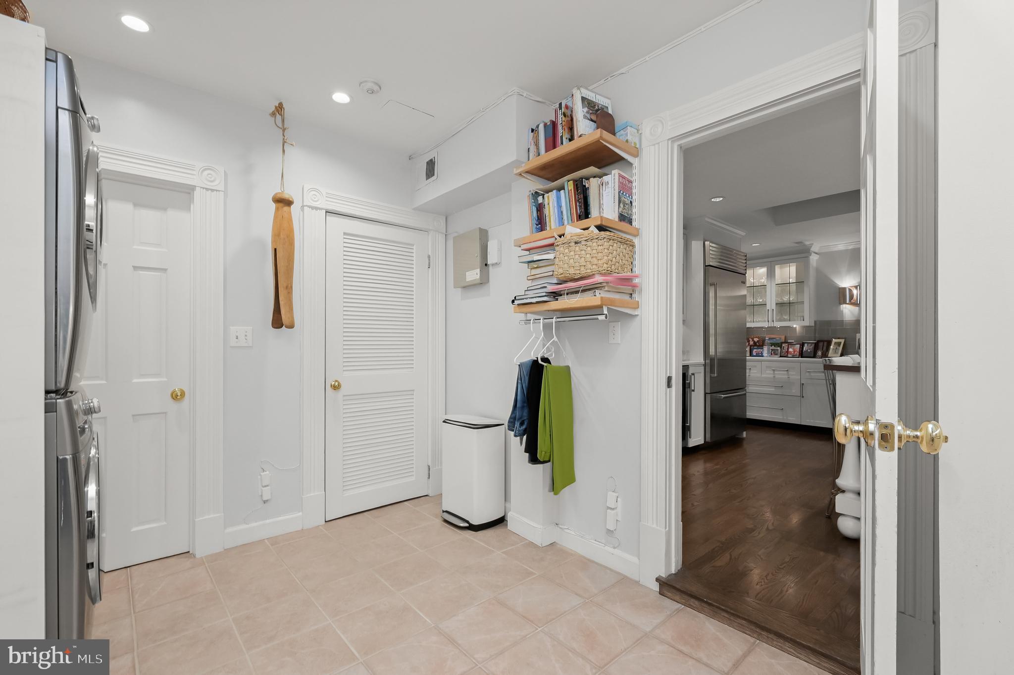 3224 Volta Place Northwest Washington, DC 20007 - Photo 18 of 35 a view of a hallway with workspace and a room