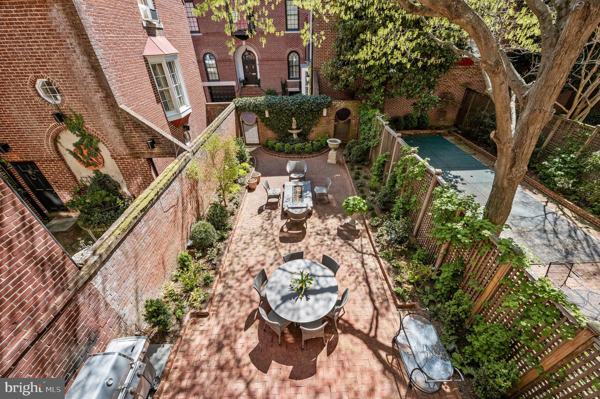 3224 Volta Place Northwest Washington, DC 20007 - Photo 8 of 35 a view of a house with backyard