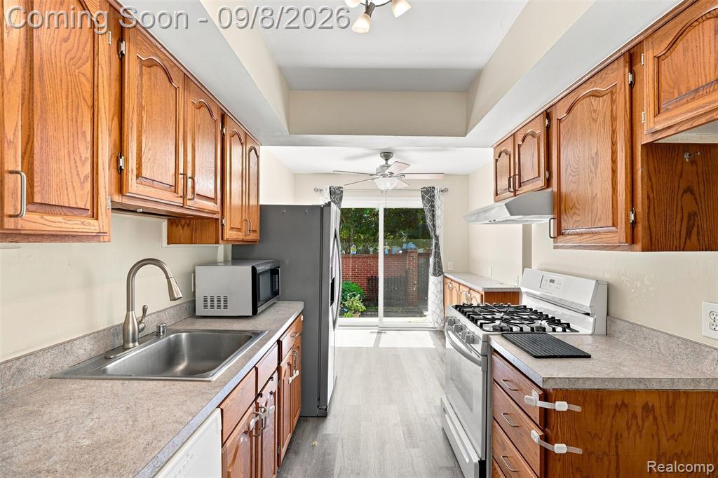 418 Willow Grove Lane Rochester Hills, MI 48307 - Photo 22 of 44 Gallery Image 22