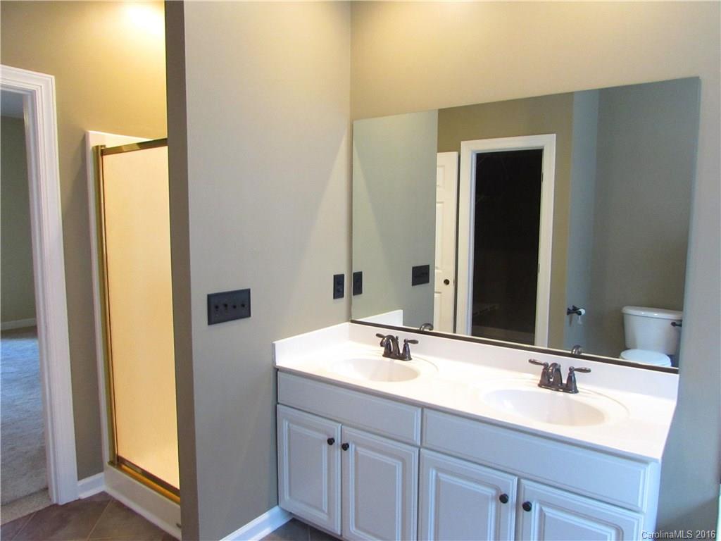 152 Pheasant Ridge Circle York, SC 29745 - Photo 11 of 24 Gallery Image 11