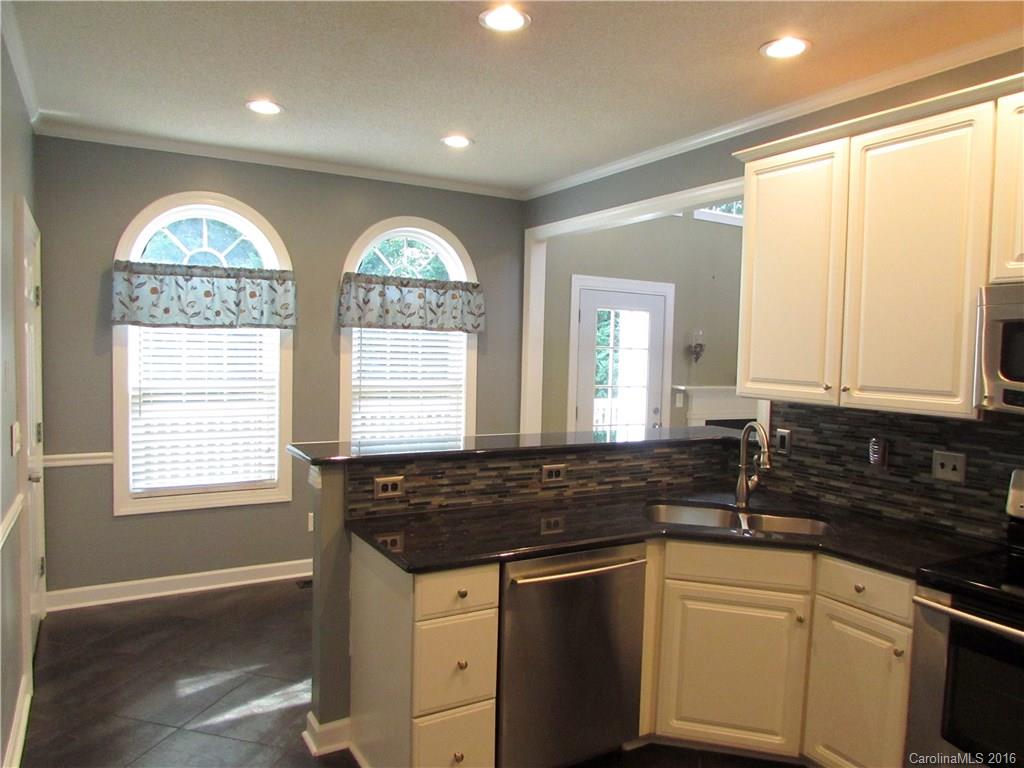 152 Pheasant Ridge Circle York, SC 29745 - Photo 6 of 24 Gallery Image 6