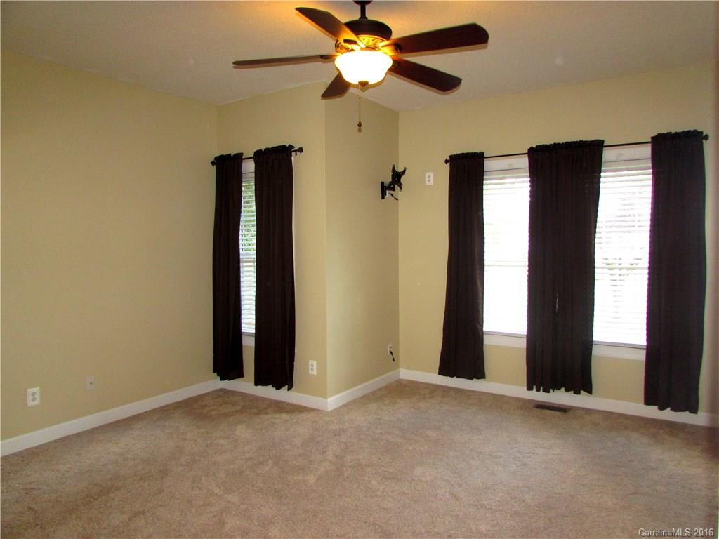 152 Pheasant Ridge Circle York, SC 29745 - Photo 8 of 24 Gallery Image 8