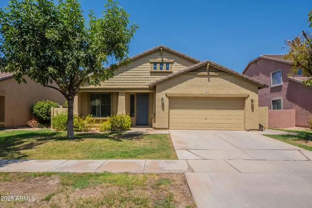 $2,350 | 4052 East Cullumber Street, Gilbert, AZ 85234