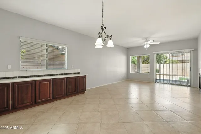 $2,350 | 4052 East Cullumber Street, Gilbert, AZ 85234