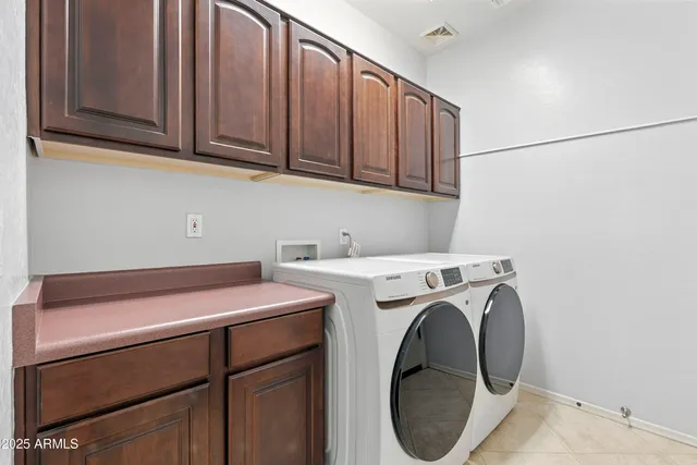 $2,350 | 4052 East Cullumber Street, Gilbert, AZ 85234