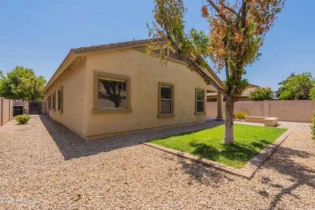 $2,350 | 4052 East Cullumber Street, Gilbert, AZ 85234