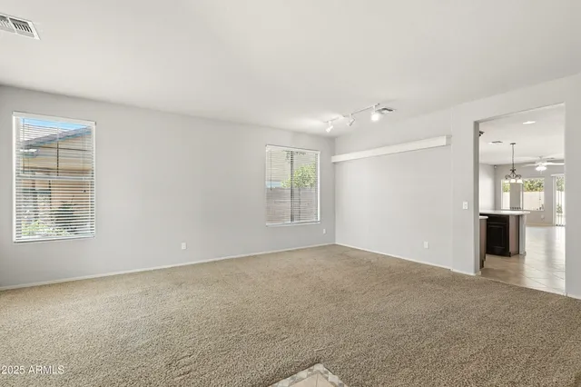 $2,350 | 4052 East Cullumber Street, Gilbert, AZ 85234