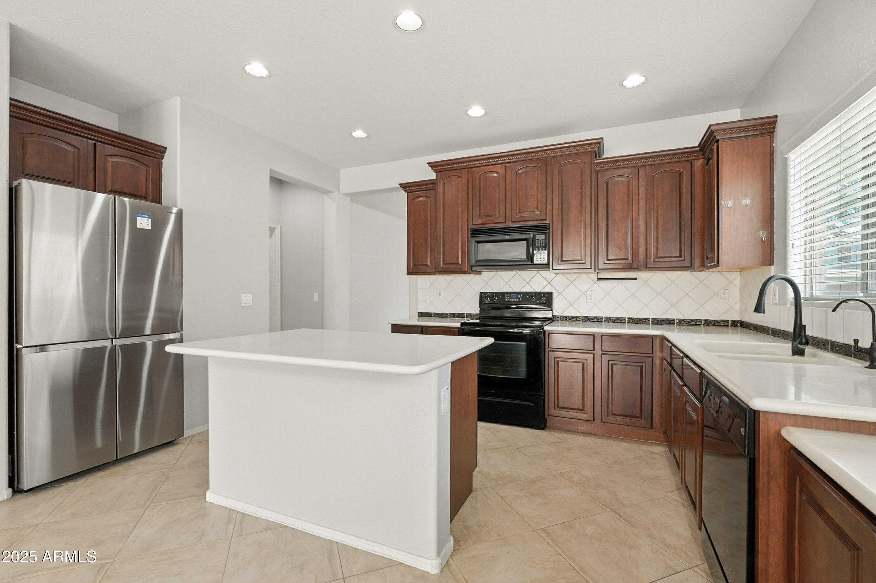 4052 East Cullumber Street Gilbert, AZ 85234 - Photo 10 of 33 13-print-Cullumber-13