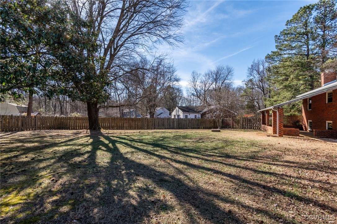 12047 Sunset Drive Ashland, VA 23005 - Photo 24 of 26 a view of a yard with large trees