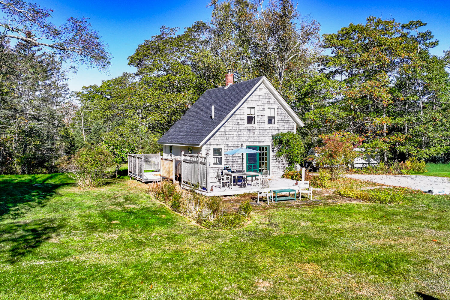 522 Ferry Road Islesboro, ME 04848 - Photo 10 of 27 522 Ferry Rd 10-02-25 10-(ZF-2664-17848-
