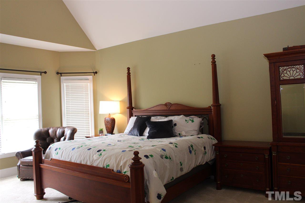 9618 Club Valley Way Raleigh, NC 27617 - Photo 14 of 25 Gallery Image 14