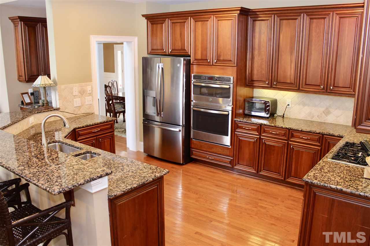 9618 Club Valley Way Raleigh, NC 27617 - Photo 9 of 25 Gallery Image 9