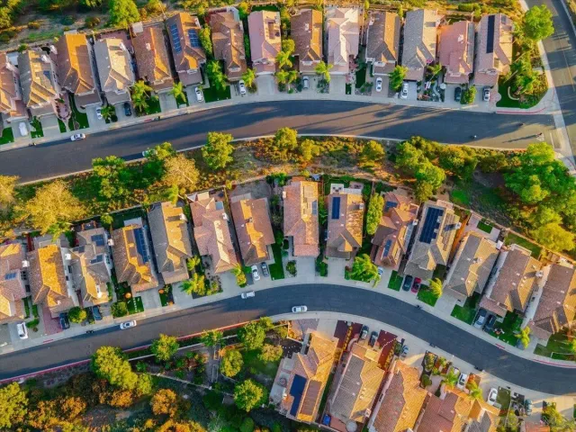 $1,175,000 | 2451 Country View Glen, Escondido, CA 92026