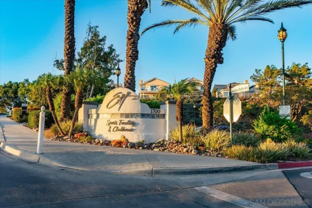 $1,175,000 | 2451 Country View Glen, Escondido, CA 92026