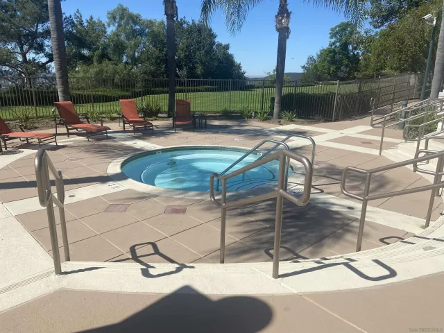 $1,175,000 | 2451 Country View Glen, Escondido, CA 92026